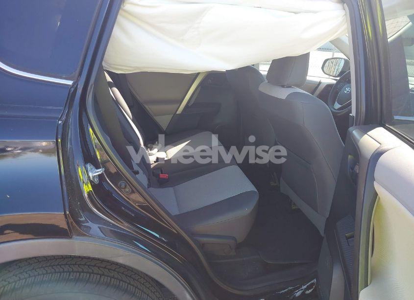 Photo 8 of 2013 Toyota Rav4 LE (VIN 2T3ZFREV9DW015306)