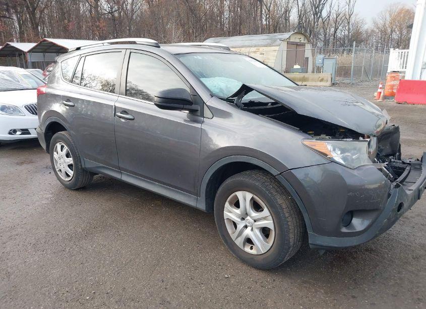 2015 Toyota Rav4 LE (VIN 2T3ZFREV9FW188407) main photo