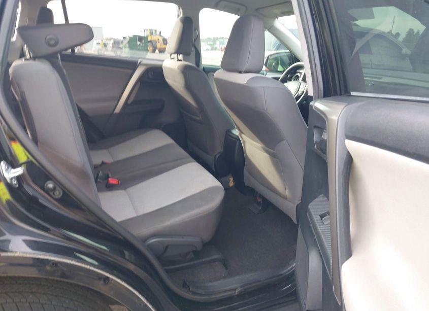 Photo 8 of 2015 Toyota Rav4 LE (VIN 2T3ZFREV9FW195616)