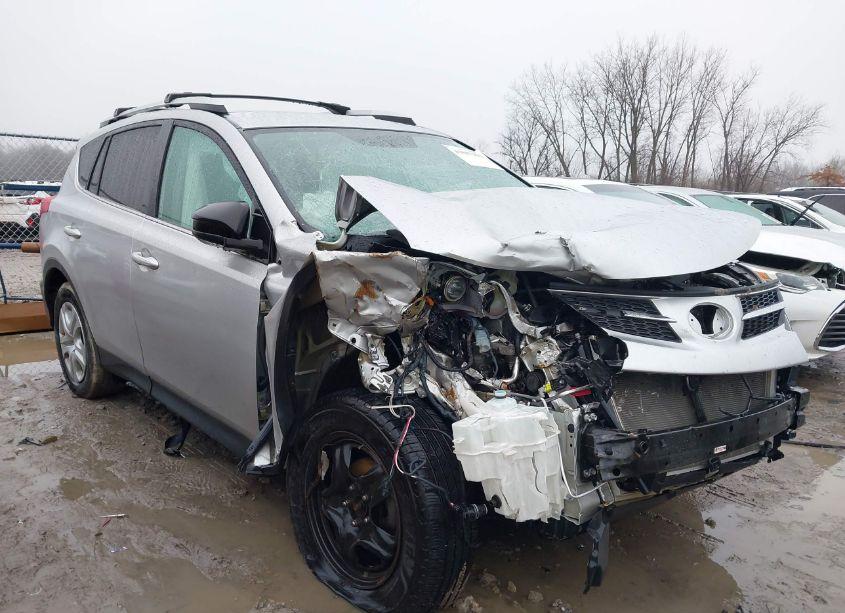 2015 Toyota Rav4 LE (VIN 2T3ZFREV9FW203164) main photo