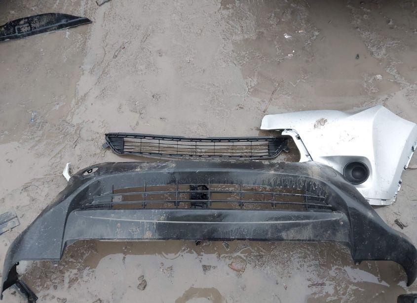 Photo 12 of 2015 Toyota Rav4 LE (VIN 2T3ZFREV9FW203164)