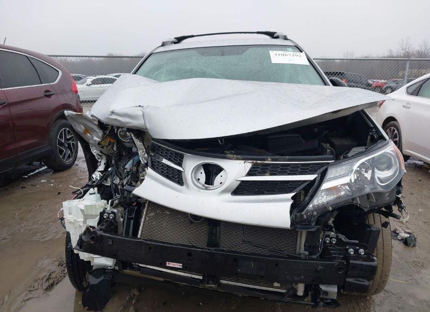 Photo 13 of 2015 Toyota Rav4 LE (VIN 2T3ZFREV9FW203164)