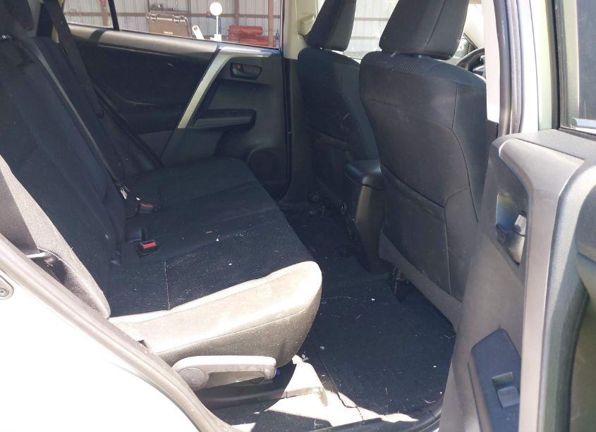 Photo 8 of 2016 Toyota Rav4 LE (VIN 2T3ZFREV9GW262121)