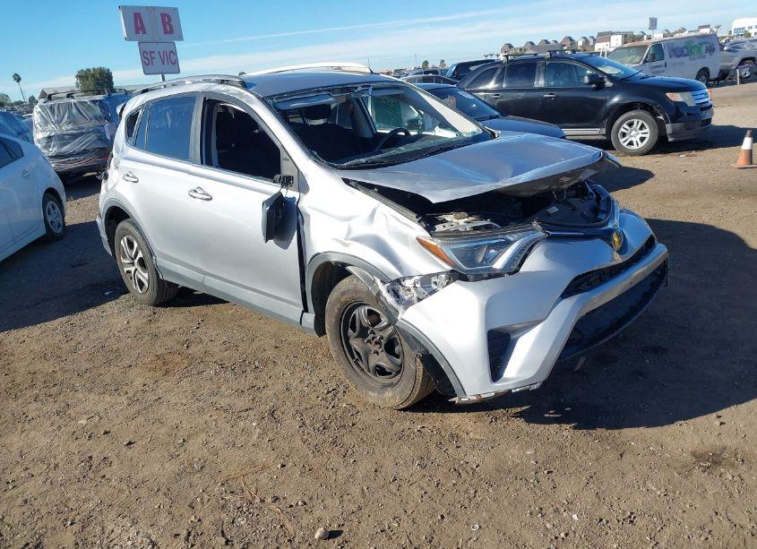 2017 Toyota Rav4 LE (VIN 2T3ZFREV9HW380123) main photo