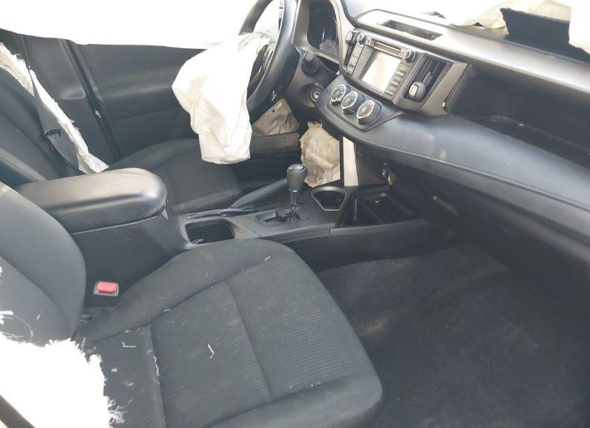 Photo 5 of 2018 Toyota Rav4 LE (VIN 2T3ZFREV9JW437216)