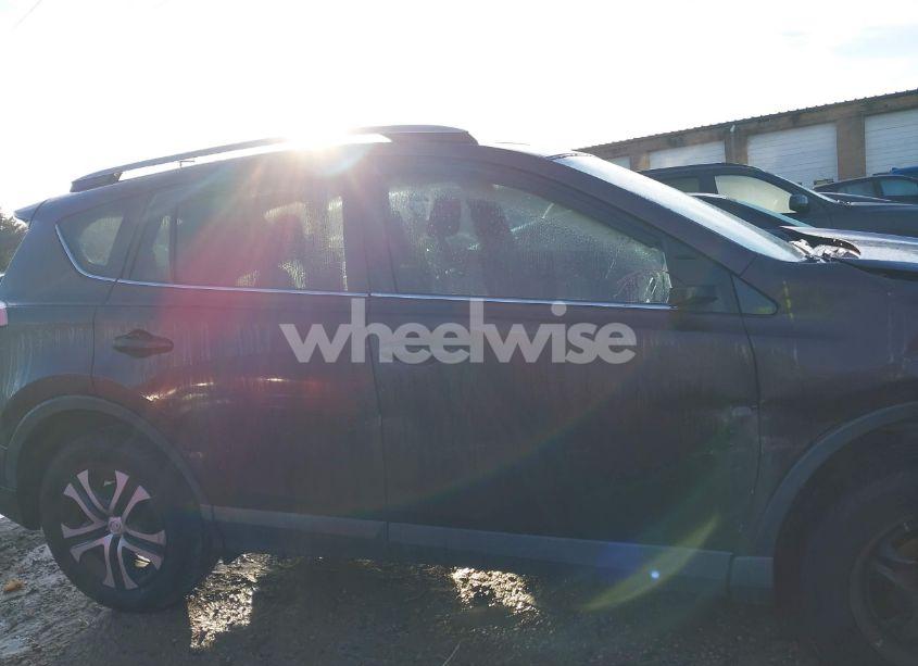 Photo 13 of 2018 Toyota Rav4 LE (VIN 2T3ZFREV9JW461905)