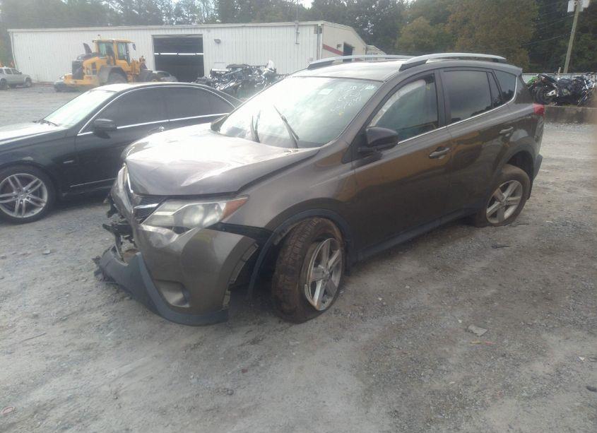 Photo 2 of 2013 Toyota Rav4 LE (VIN 2T3ZFREVXDW067849)