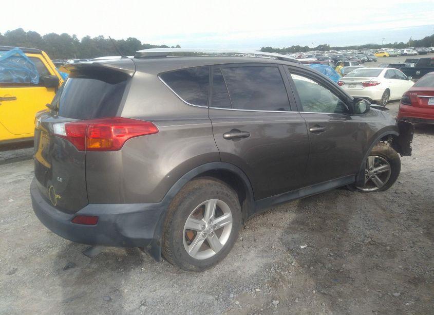 Photo 4 of 2013 Toyota Rav4 LE (VIN 2T3ZFREVXDW067849)