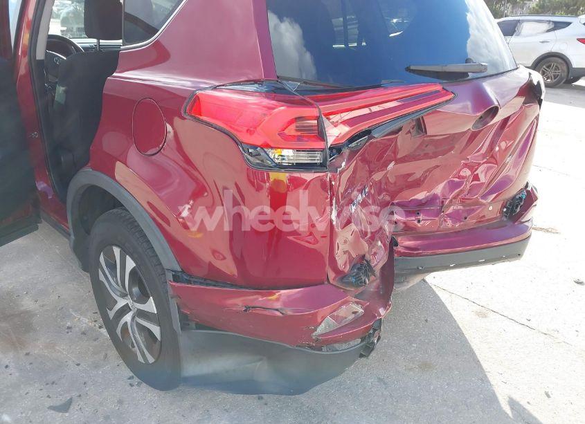 Photo 6 of 2018 Toyota Rav4 LE (VIN 2T3ZFREVXJW442439)