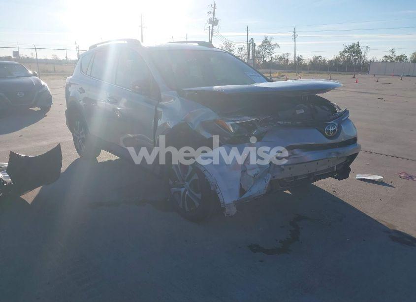 2018 Toyota Rav4 LE (VIN 2T3ZFREVXJW443400) main photo