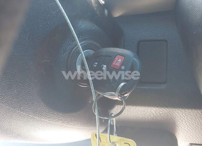 Photo 11 of 2018 Toyota Rav4 LE (VIN 2T3ZFREVXJW443400)