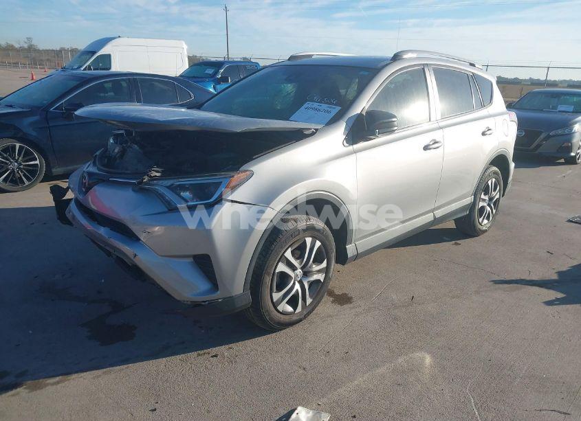 Photo 2 of 2018 Toyota Rav4 LE (VIN 2T3ZFREVXJW443400)