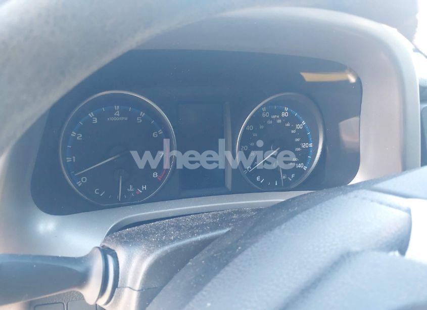 Photo 7 of 2018 Toyota Rav4 LE (VIN 2T3ZFREVXJW443400)