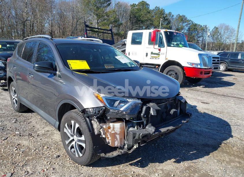2018 Toyota Rav4 LE (VIN 2T3ZFREVXJW453912) main photo