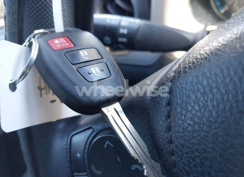 Photo 11 of 2018 Toyota Rav4 LE (VIN 2T3ZFREVXJW453912)