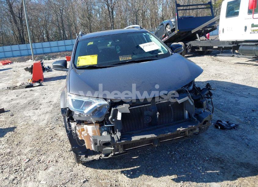 Photo 12 of 2018 Toyota Rav4 LE (VIN 2T3ZFREVXJW453912)