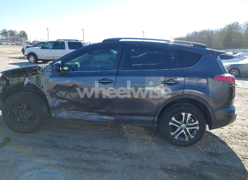Photo 14 of 2018 Toyota Rav4 LE (VIN 2T3ZFREVXJW453912)