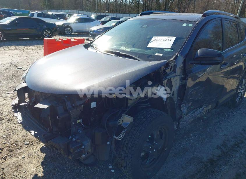 Photo 6 of 2018 Toyota Rav4 LE (VIN 2T3ZFREVXJW453912)