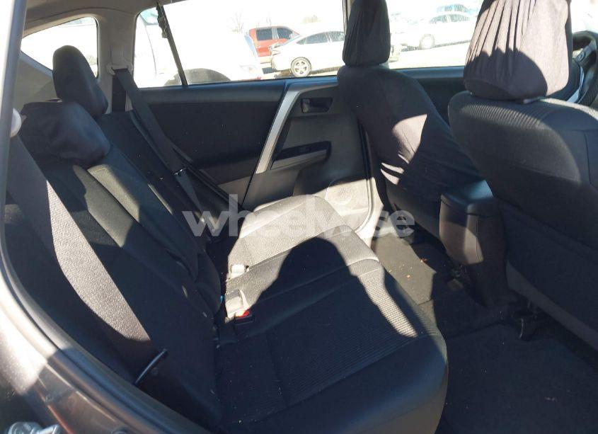 Photo 8 of 2018 Toyota Rav4 LE (VIN 2T3ZFREVXJW453912)