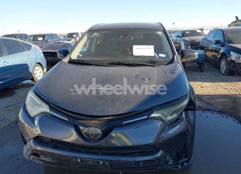 Photo 13 of 2018 Toyota Rav4 LE (VIN 2T3ZFREVXJW457331)