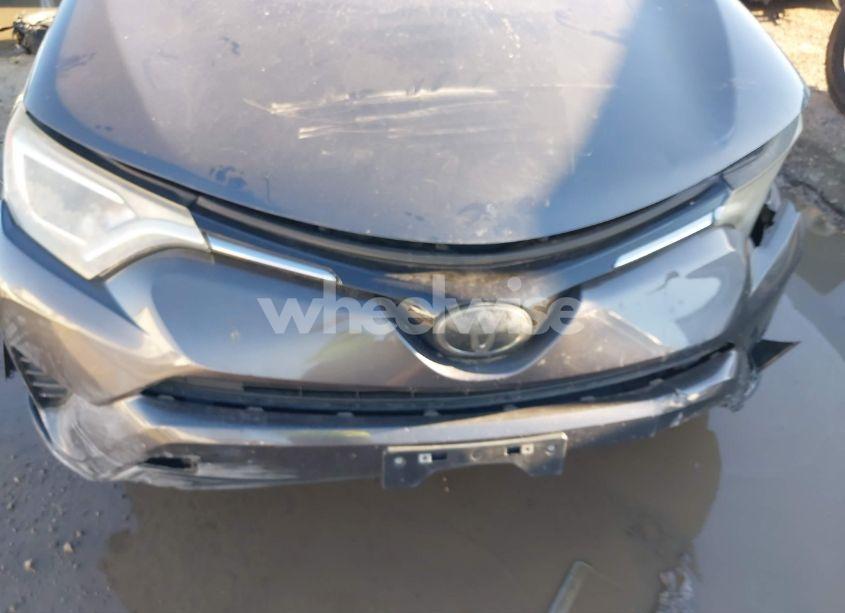 Photo 6 of 2018 Toyota Rav4 LE (VIN 2T3ZFREVXJW457331)