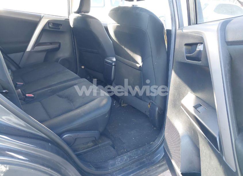 Photo 8 of 2018 Toyota Rav4 LE (VIN 2T3ZFREVXJW457331)