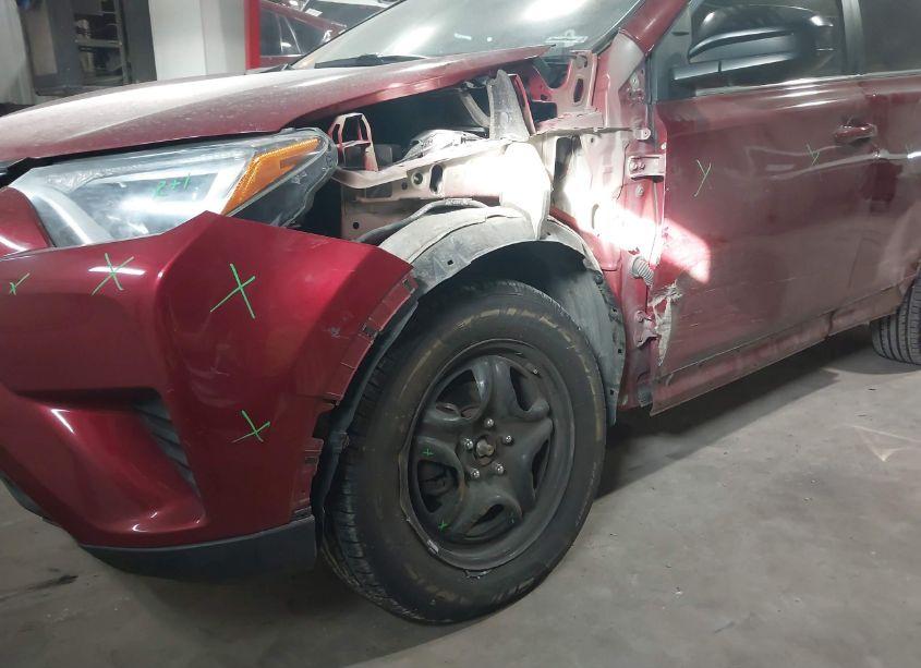 Photo 19 of 2018 Toyota Rav4 LE (VIN 2T3ZFREVXJW459449)