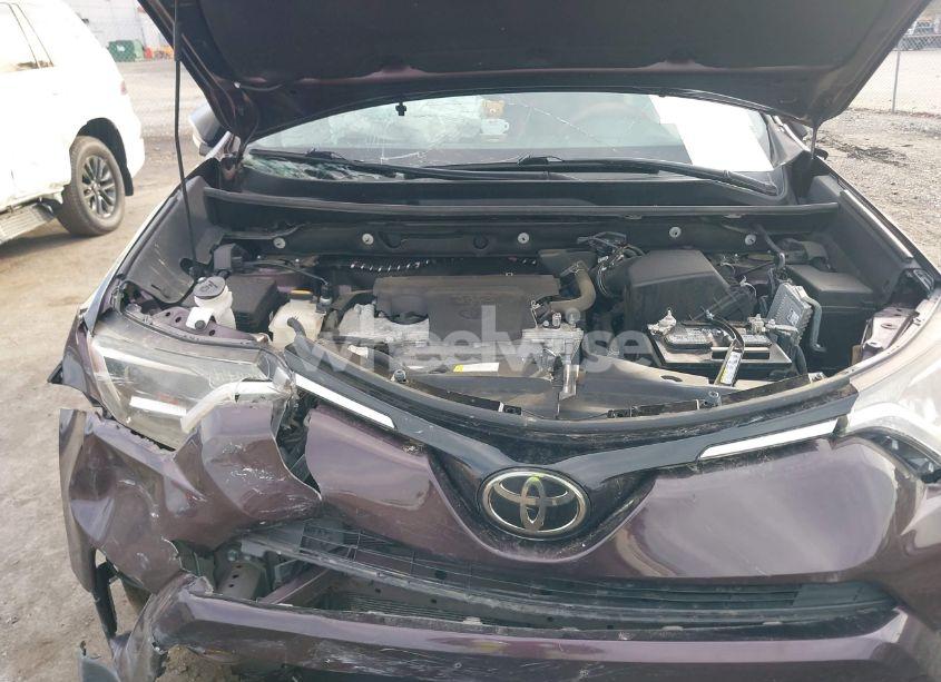 Photo 10 of 2018 Toyota Rav4 LE (VIN 2T3ZFREVXJW494279)