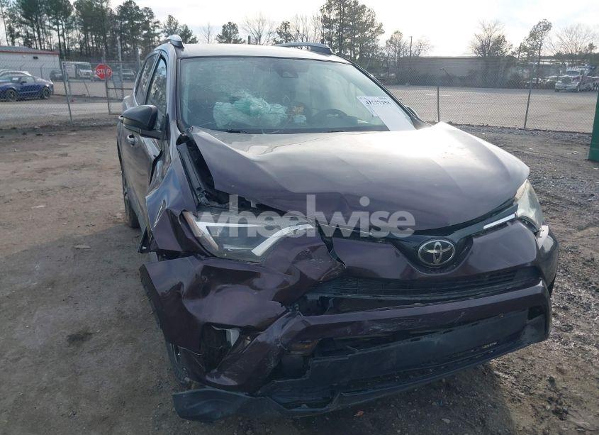 Photo 6 of 2018 Toyota Rav4 LE (VIN 2T3ZFREVXJW494279)