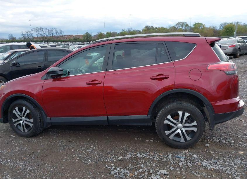 Photo 14 of 2018 Toyota Rav4 LE (VIN 2T3ZFREVXJW509444)