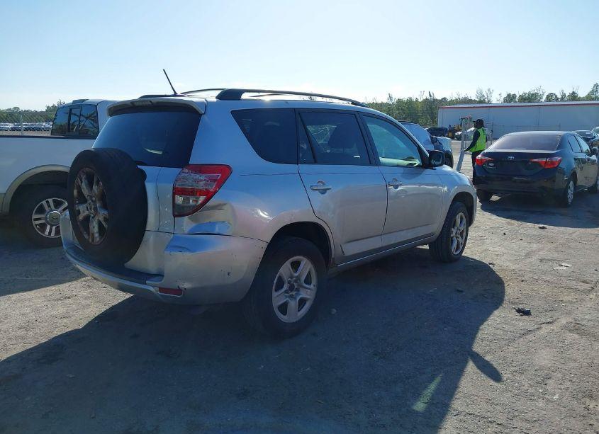 Photo 4 of 2011 Toyota Rav4 BASE V6 (VIN 2T3ZK4DV4BW013511)