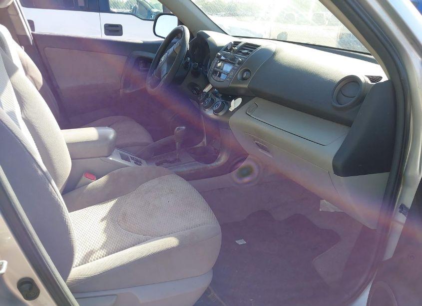 Photo 5 of 2011 Toyota Rav4 BASE V6 (VIN 2T3ZK4DV4BW013511)