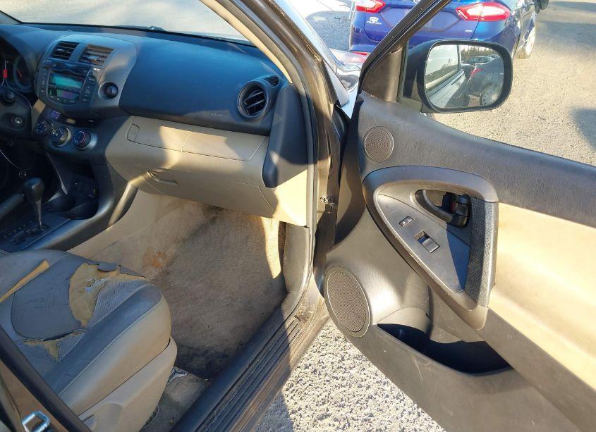 Photo 5 of 2010 Toyota Rav4 BASE V6 (VIN 2T3ZK4DV9AW005077)