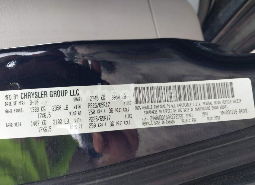 Photo 9 of 2010 Volkswagen Routan SE (VIN 2V4RW3D15AR272566)