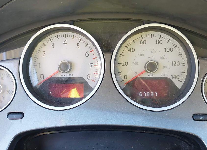 Photo 7 of 2010 Volkswagen Routan SE (VIN 2V4RW3D16AR242234)