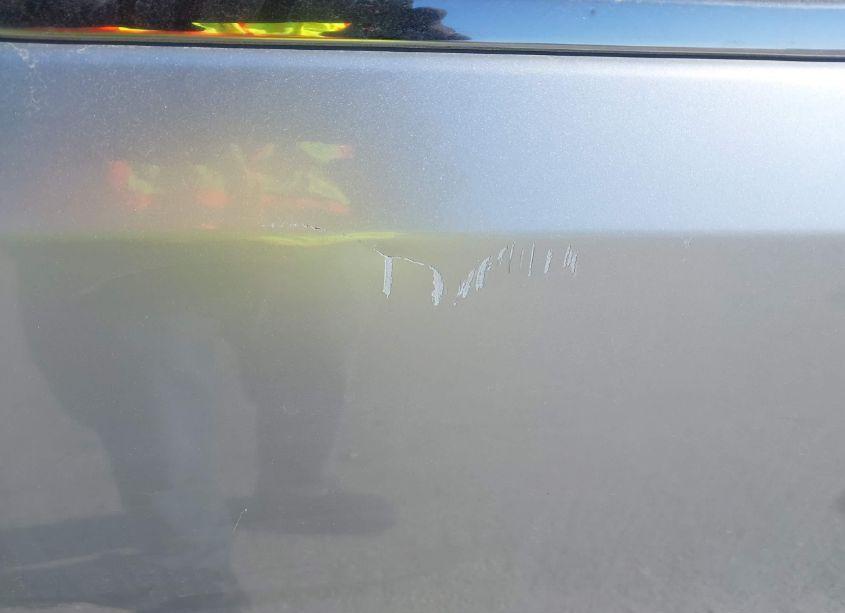 Photo 6 of 2010 Volkswagen Routan SE (VIN 2V4RW3D16AR424113)