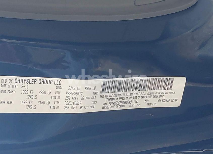 Photo 9 of 2011 Volkswagen Routan SEL (VIN 2V4RW5DG7BR698549)