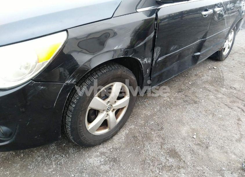 Photo 6 of 2010 Volkswagen Routan SEL PREMIUM (VIN 2V4RW6DX1AR228103)