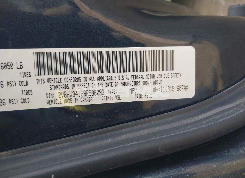 Photo 9 of 2009 Volkswagen Routan SE (VIN 2V8HW34159R586093)