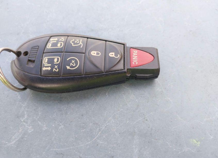 Photo 10 of 2009 Volkswagen Routan SE (VIN 2V8HW34159R586546)