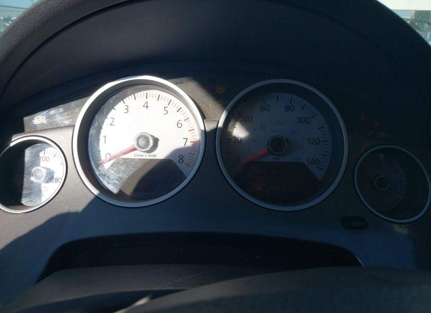 Photo 7 of 2009 Volkswagen Routan S (VIN 2V8HW44129R545930)