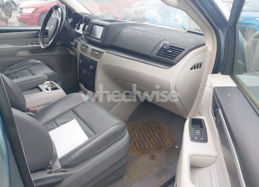 Photo 5 of 2009 Volkswagen Routan SEL (VIN 2V8HW54X29R541368)