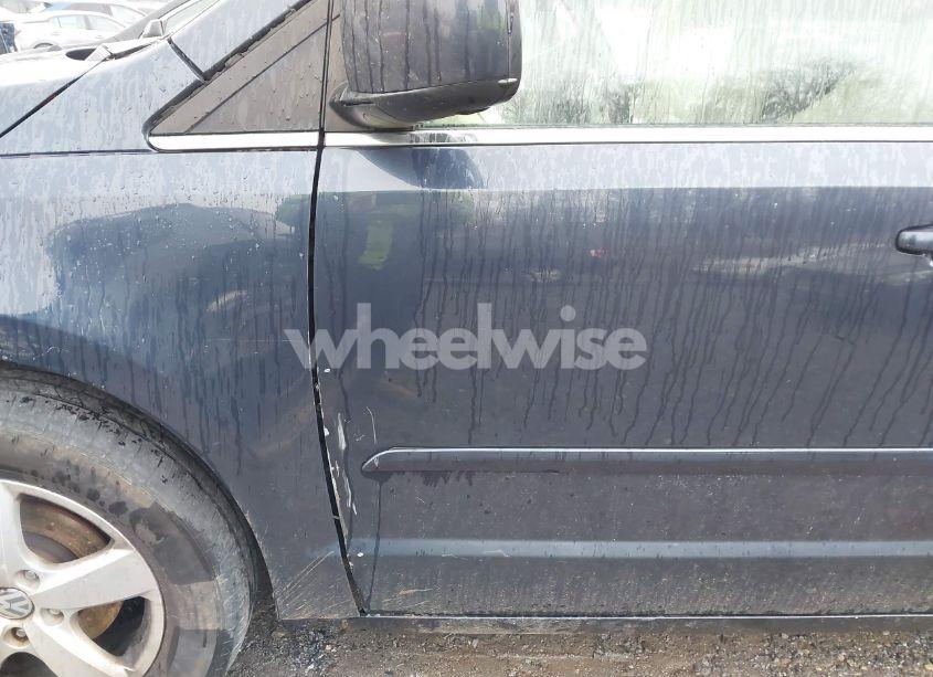 Photo 12 of 2009 Volkswagen Routan SEL (VIN 2V8HW54X29R546375)