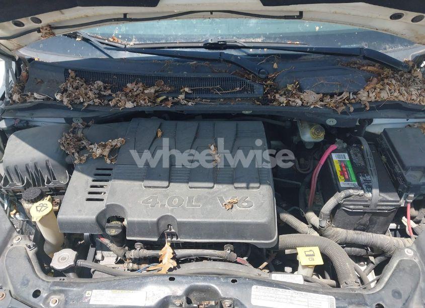 Photo 10 of 2009 Volkswagen Routan SEL PREMIUM (VIN 2V8HW64X59R500433)