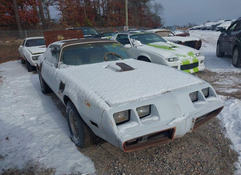 1979 Pontiac Trans AM (VIN 2W87K9L141388) main photo