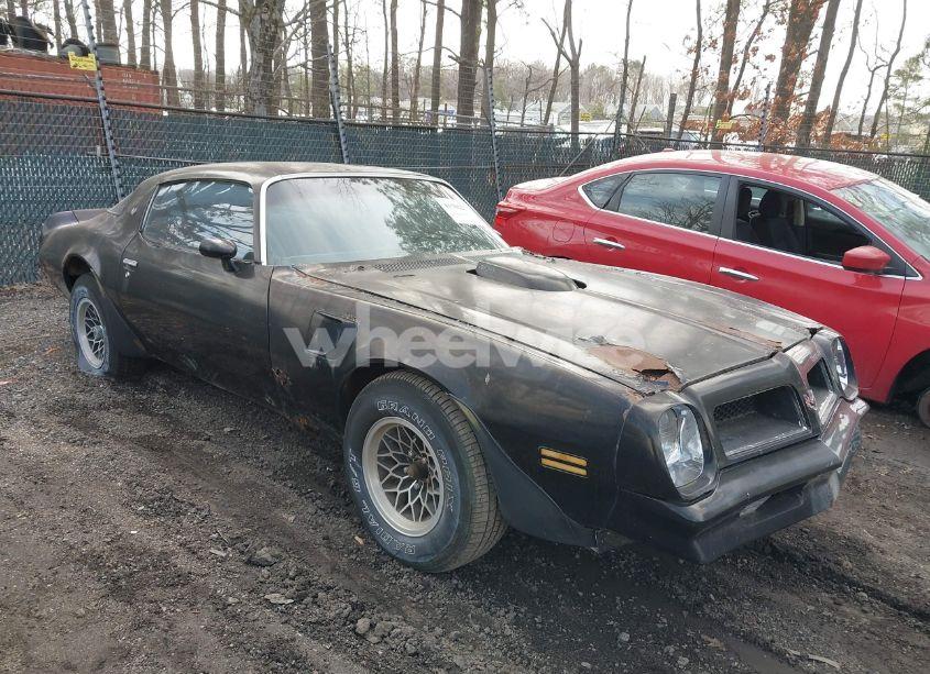 1976 Pontiac Trans AM (VIN 2W87Z6N590555) main photo