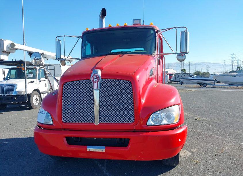 Photo 13 of 2010 Kenworth Construction T370 (VIN 2XKHAM7A8AM263545)