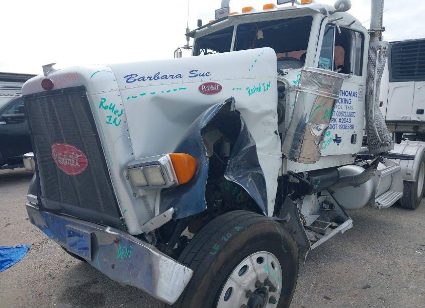 Photo 6 of 2003 Peterbilt 379 N/A (VIN 2XP5DB9X83M591299)