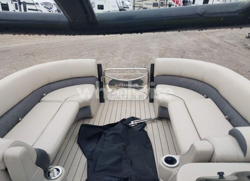 Photo 5 of 2022 Suzuki Motor (VIN 35001F240720)