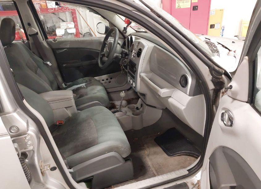 Photo 5 of 2006 Chrysler Pt CRUISER (VIN 3A4FY48B56T337849)